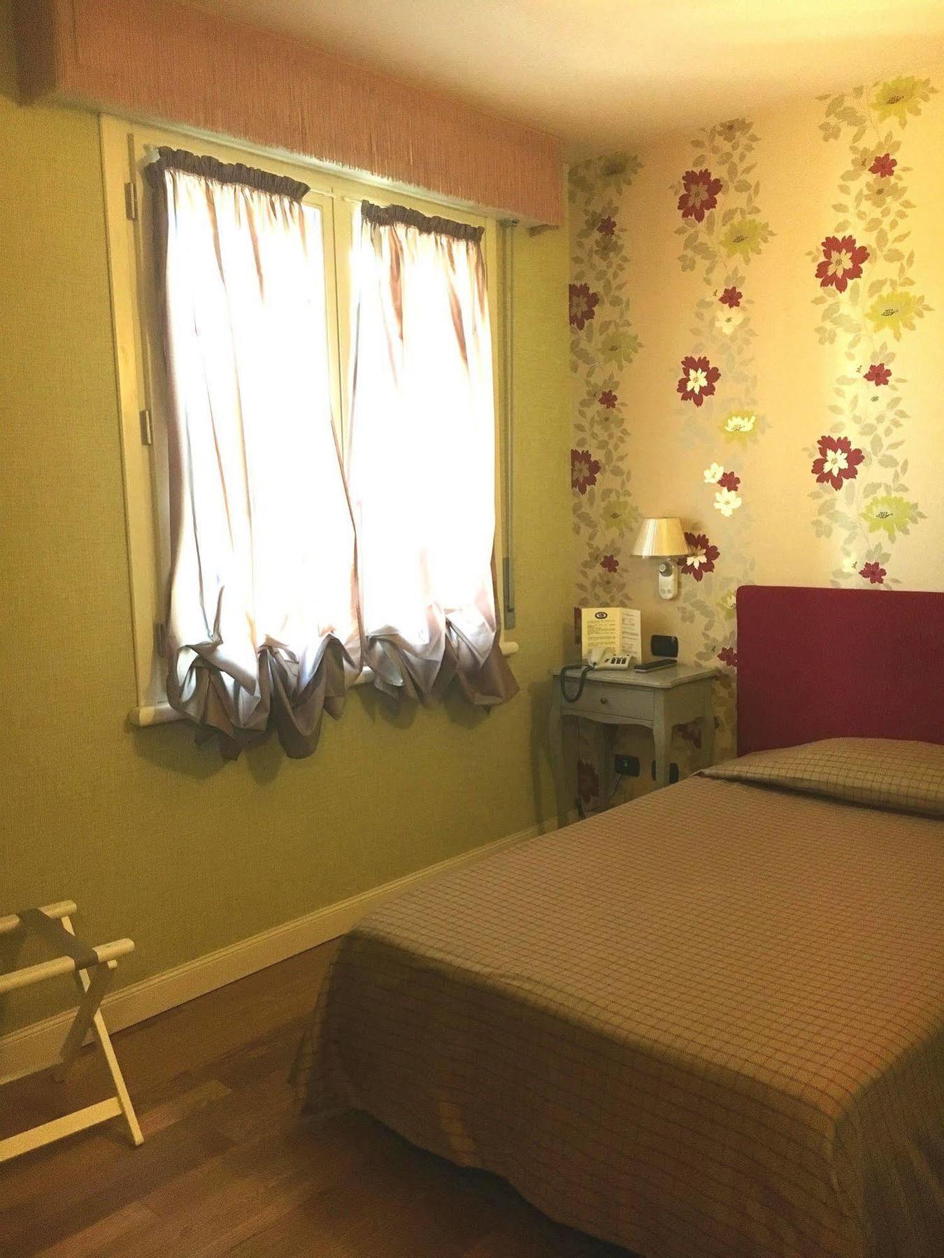 Hotel Locanda Stendhal Colorno Dış mekan fotoğraf